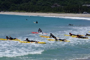 弓ヶ浜のベーシック　サーフ　ライフセーバー講習会