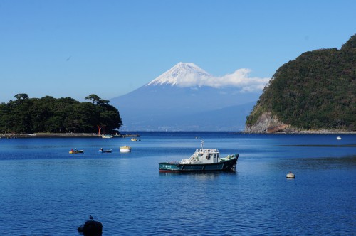 戸田湾からは見事な富士山が見えます。