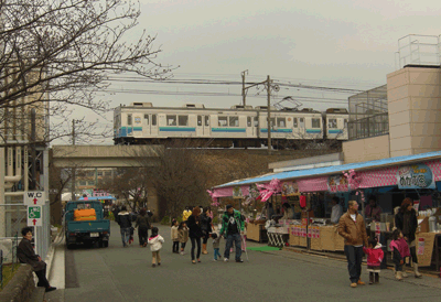 伊豆急鉄道のガード下周辺